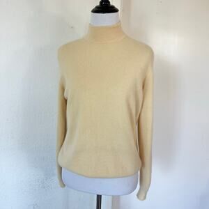 Charter Club Pastel Yellow 100% Cashmere Turtleneck Cozy Sweater Quiet Luxury